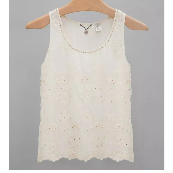 Bke White Beaded Top Size Medium EUC - Picture 1 of 5